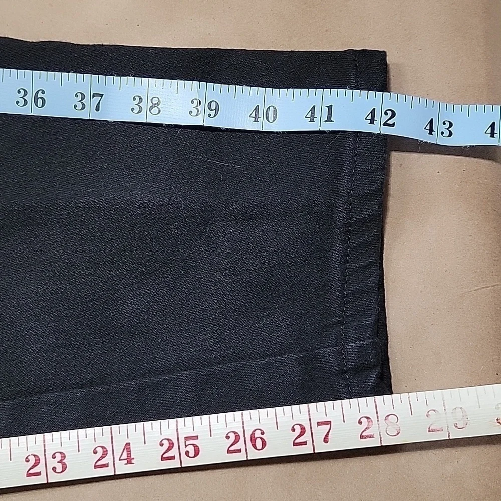Avenue Blues. Black Jeans, Size 18 Average.  Stretch.  NEW with Tag - Picture 7 of 14